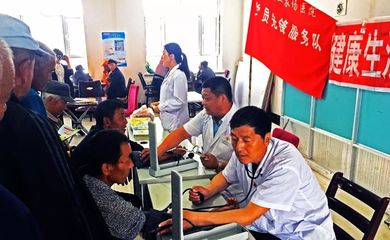 創(chuàng)業(yè)社區(qū)衛(wèi)生服務(wù)中心開(kāi)展健康生活方式宣傳咨詢活動(dòng)